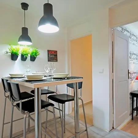 Downtown Santana * Lisboa