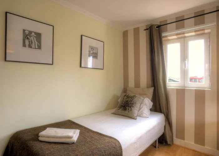 Downtown Santana * Lisboa