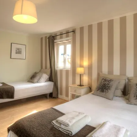 Appartement Downtown Santana Lissabon